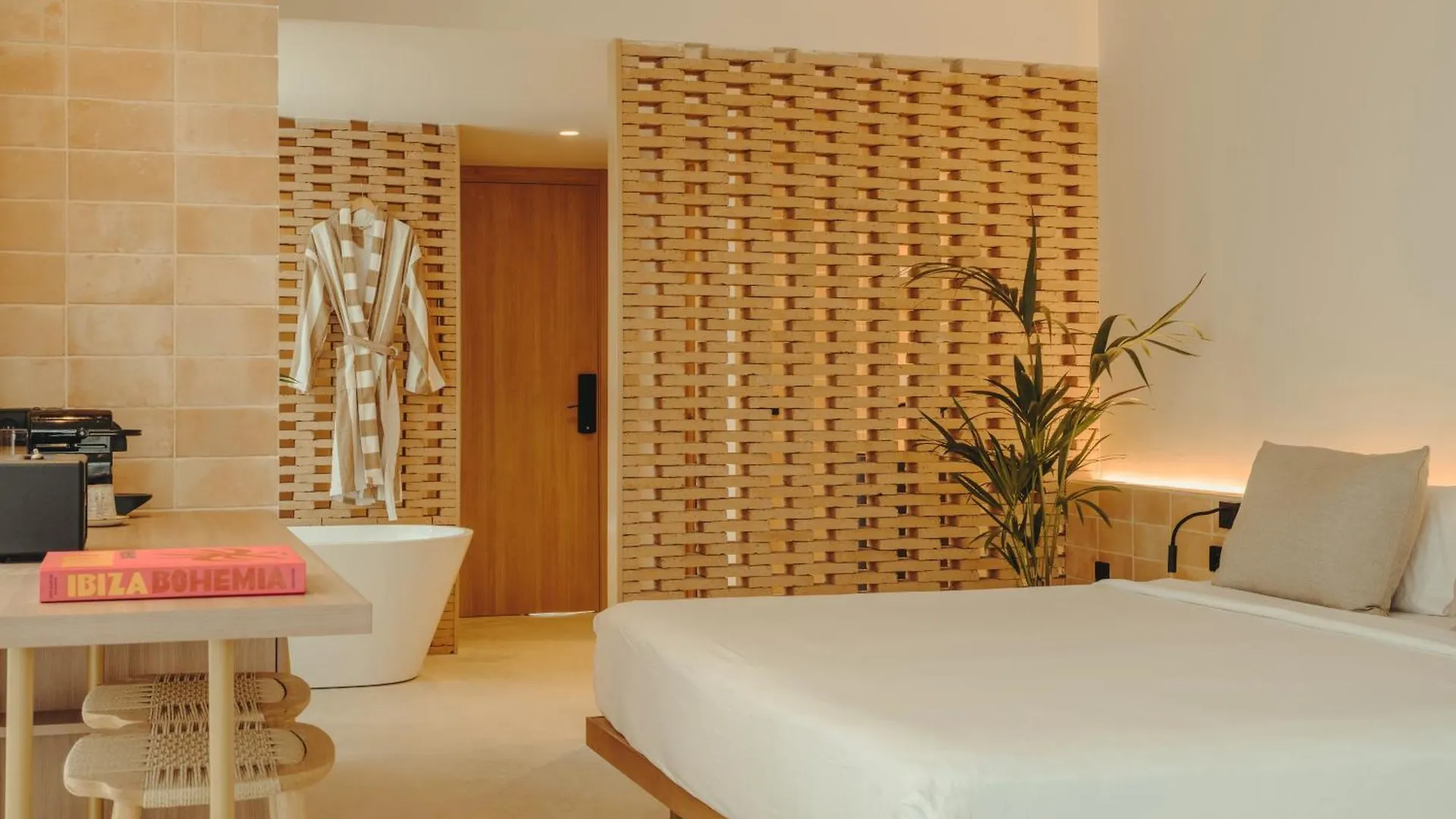 Bonito Ibiza - New Opening 2025 Hotel Sant Antoni de Portmany